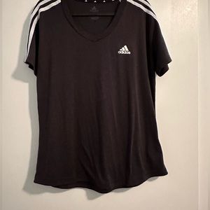 Adidas - aero tshirt